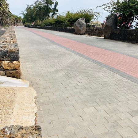 Lc Bastian Marina Bungalow Costa Teguise Zewnętrze zdjęcie