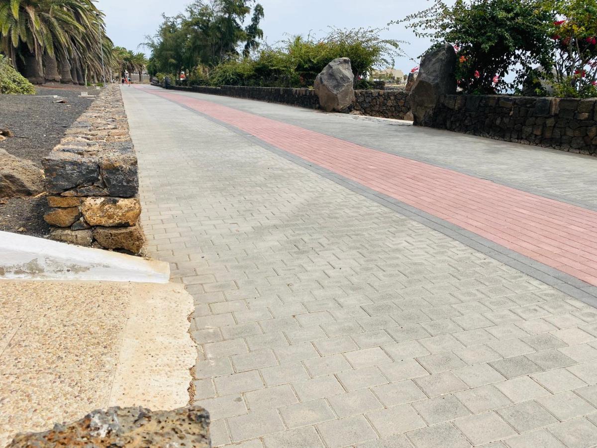 Lc Bastian Marina Bungalow Costa Teguise Zewnętrze zdjęcie