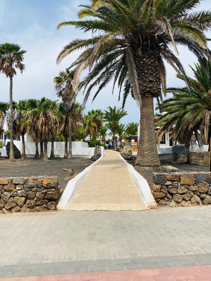 Lc Bastian Marina Bungalow Costa Teguise Zewnętrze zdjęcie