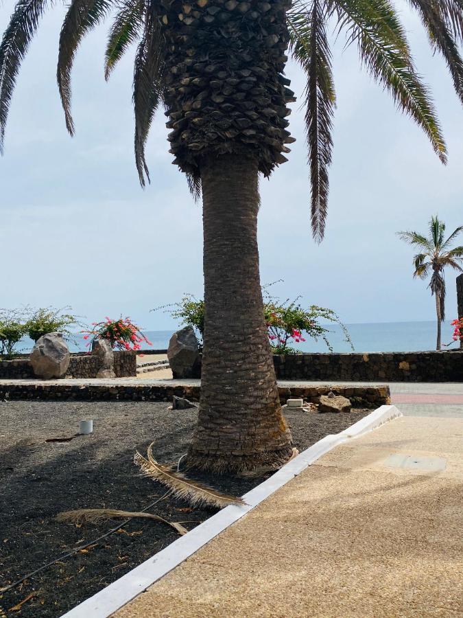 Lc Bastian Marina Bungalow Costa Teguise Zewnętrze zdjęcie